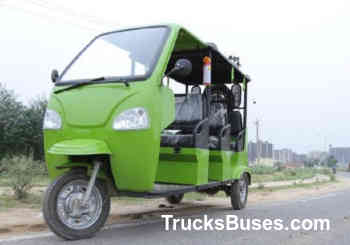 SN Solar Auto E Rickshaw Images